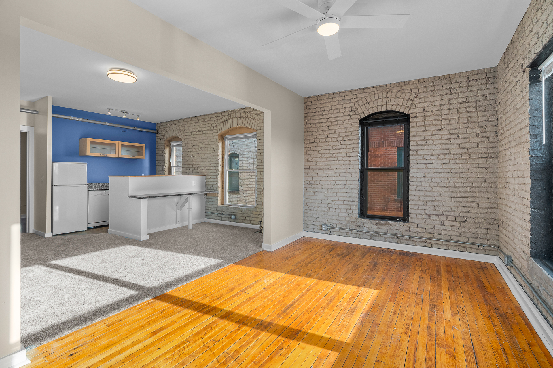 606 East 15th Street - 32